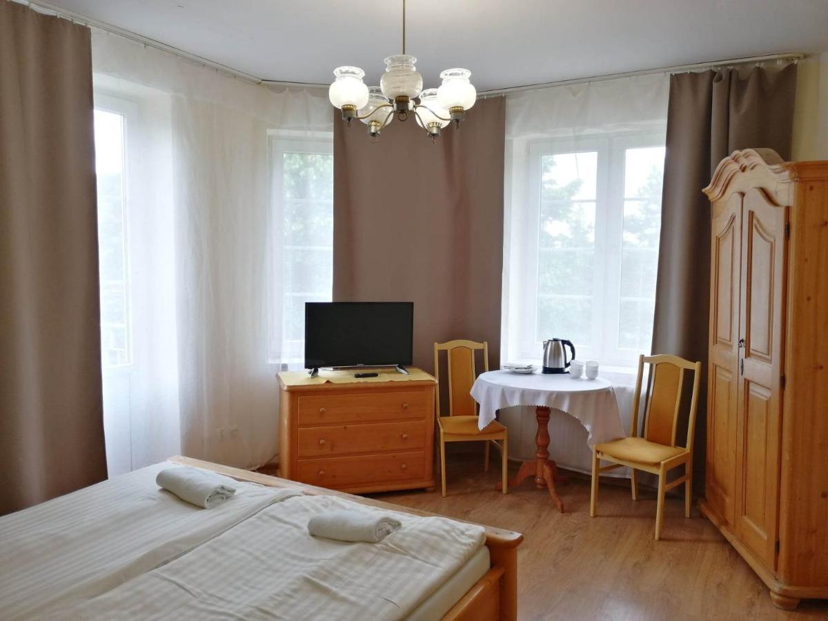 Rezydencja Zamek Krynica Zdroj Exterior photo